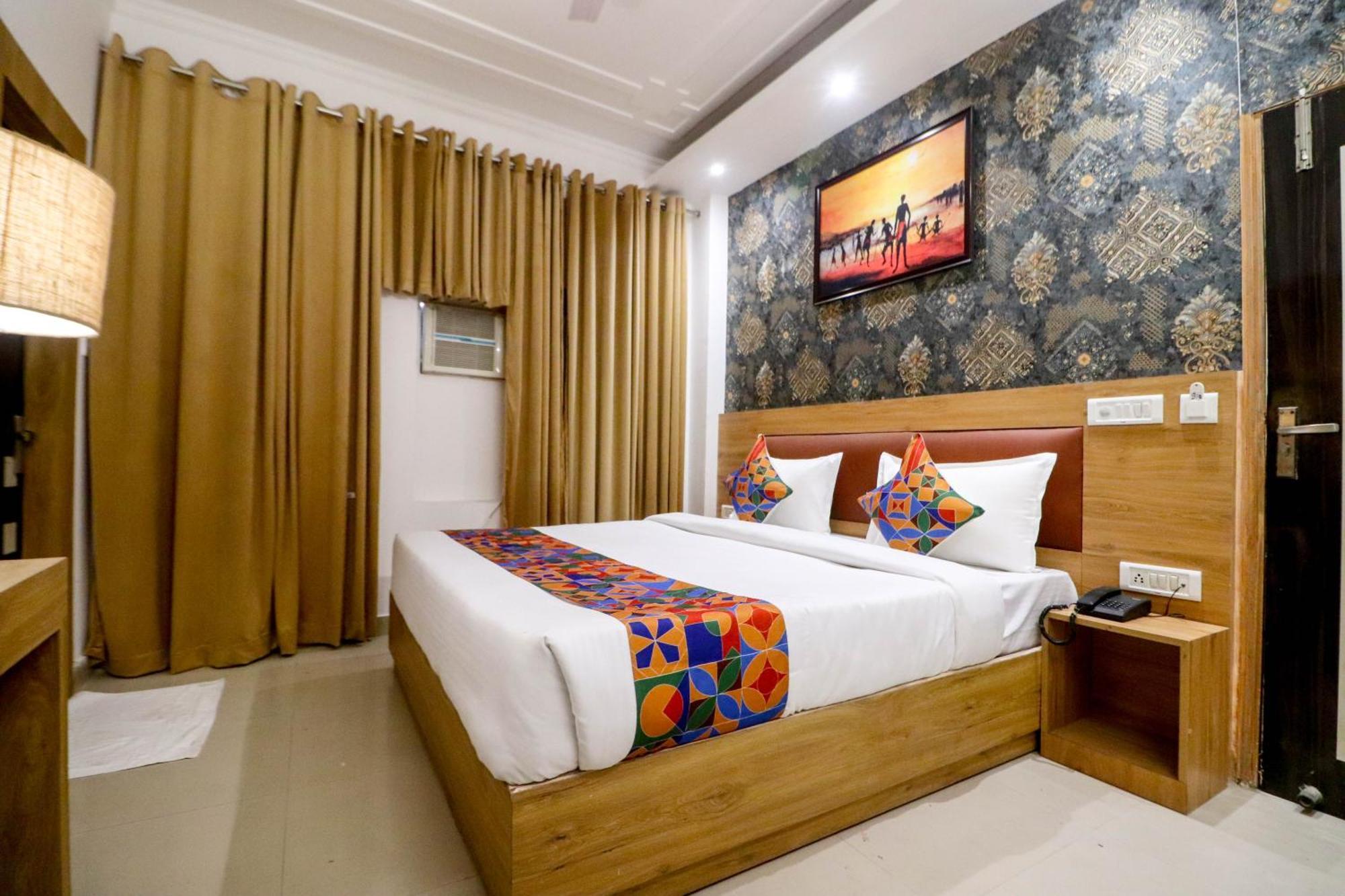 ניו דלהי Hotel Vvs Near Delhi Airport מראה חיצוני תמונה